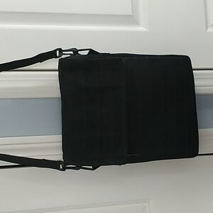 Tamaryn Black Canvas Messenger Bag